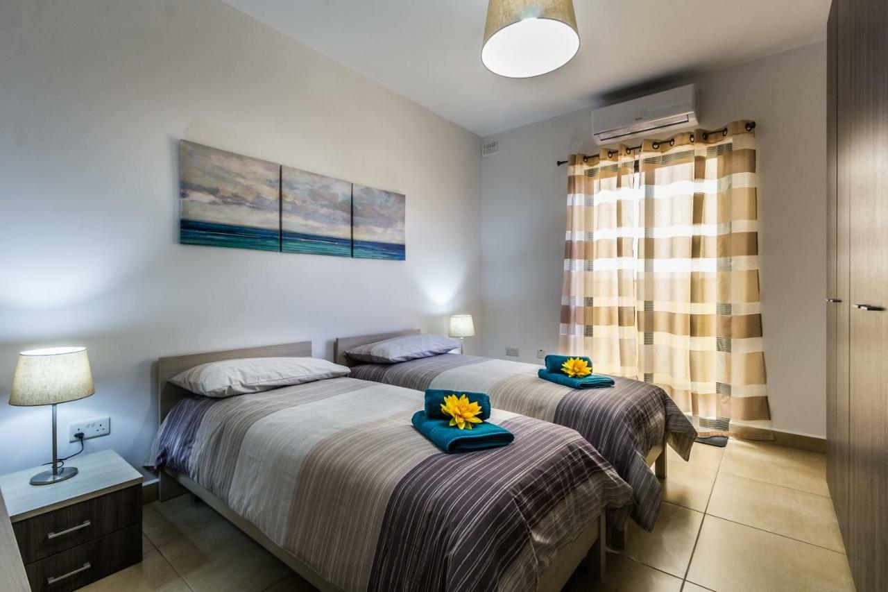 Sunny Modern Apartments Mellieha Exterior photo