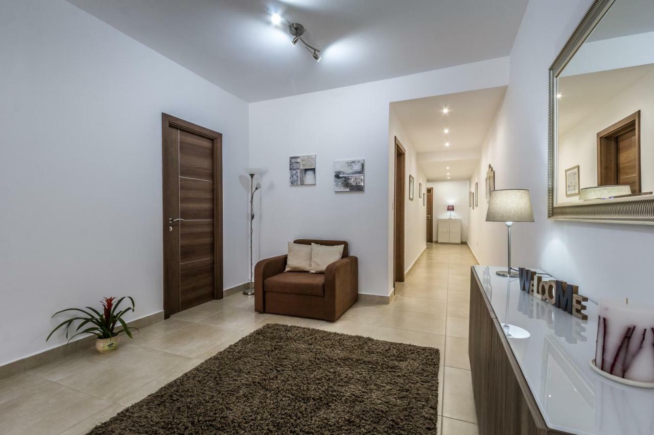 Sunny Modern Apartments Mellieha Exterior photo