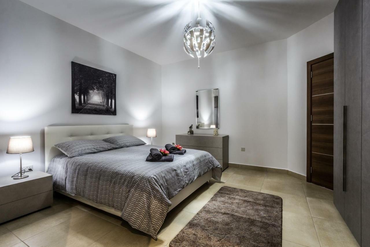 Sunny Modern Apartments Mellieha Exterior photo